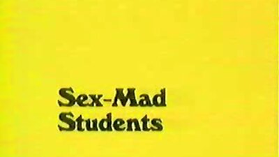 HOT Ass College Babes דפקו צפיה ישירה בסרטי סקס חינם את השותף שלהם לחדר