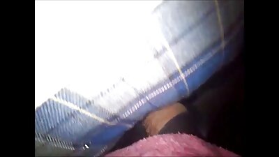 ילדה אסייתית בת 18 פעם ראשונה מוצצת זין סקס לצפייה חינם במצלמה